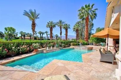 5 beds luxury house